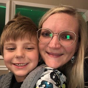 Meet your Posher, Sabrina